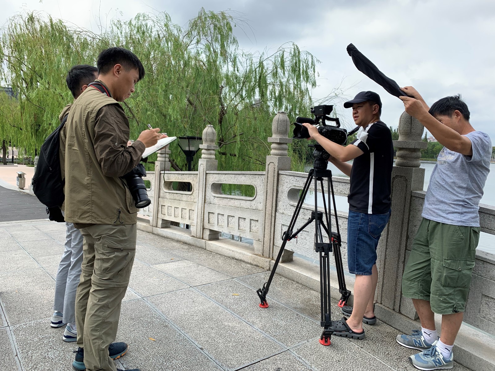 上海市林业总站受邀上海科教电影制片厂进行科普纪录片拍摄2.jpg