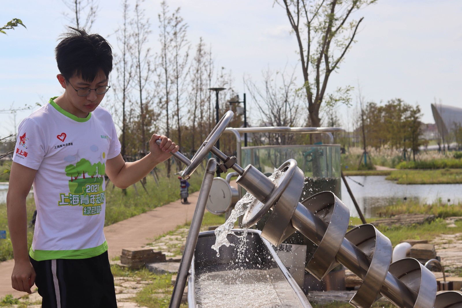 绿色营 青春行——上海青年志愿者绿色营研学走访南汇、奉贤2.jpg