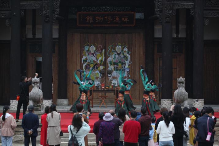 图片5.jpg 图片5.jpg